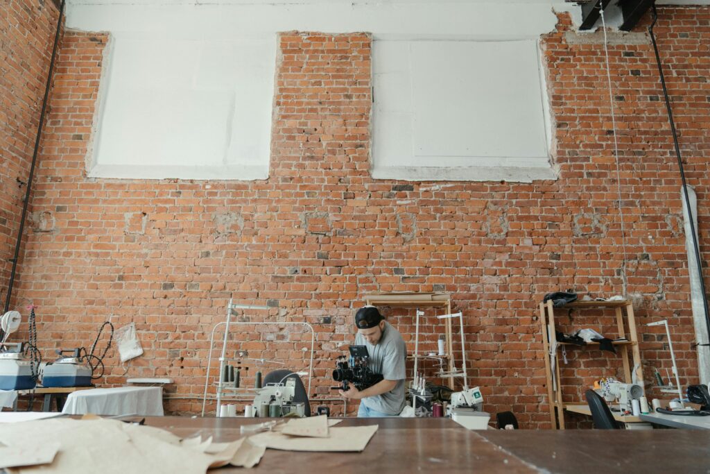 Javad Motekallem studio