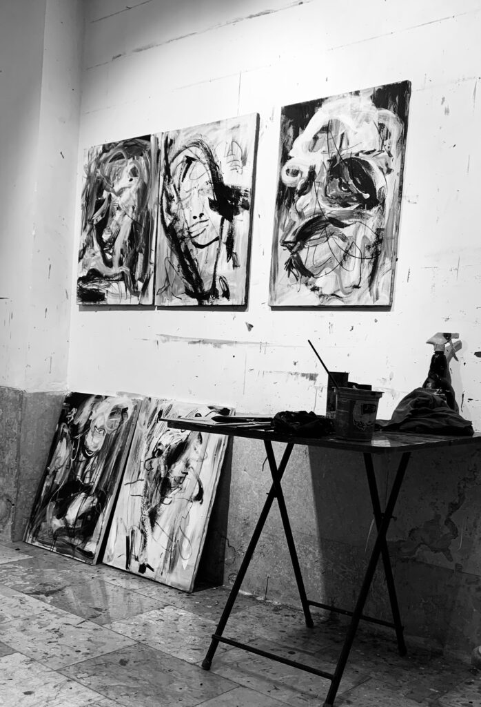 Mozhgan Ahmadi studio
