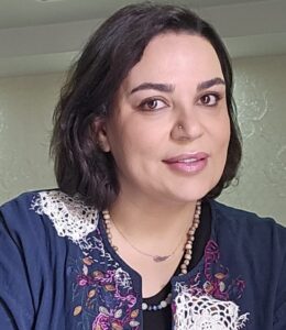 Azadeh Nikoo